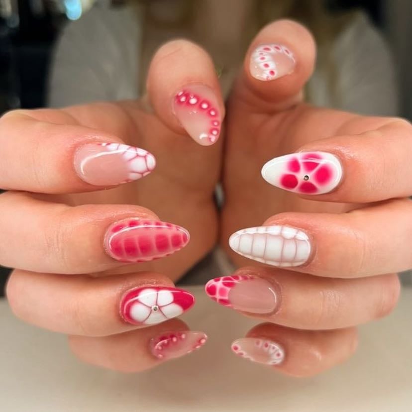 🌺⚪️