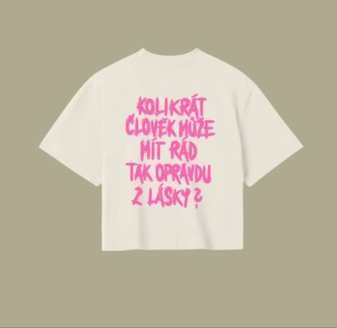 Crop top - Kolikrát člověk může mít rád tak opravdu z lásky?