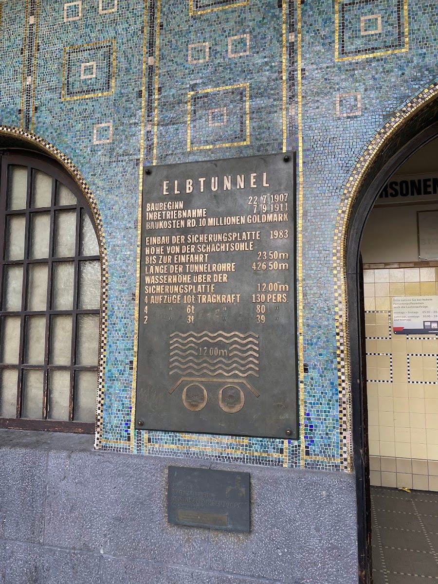 Elbtunnel St Pauli