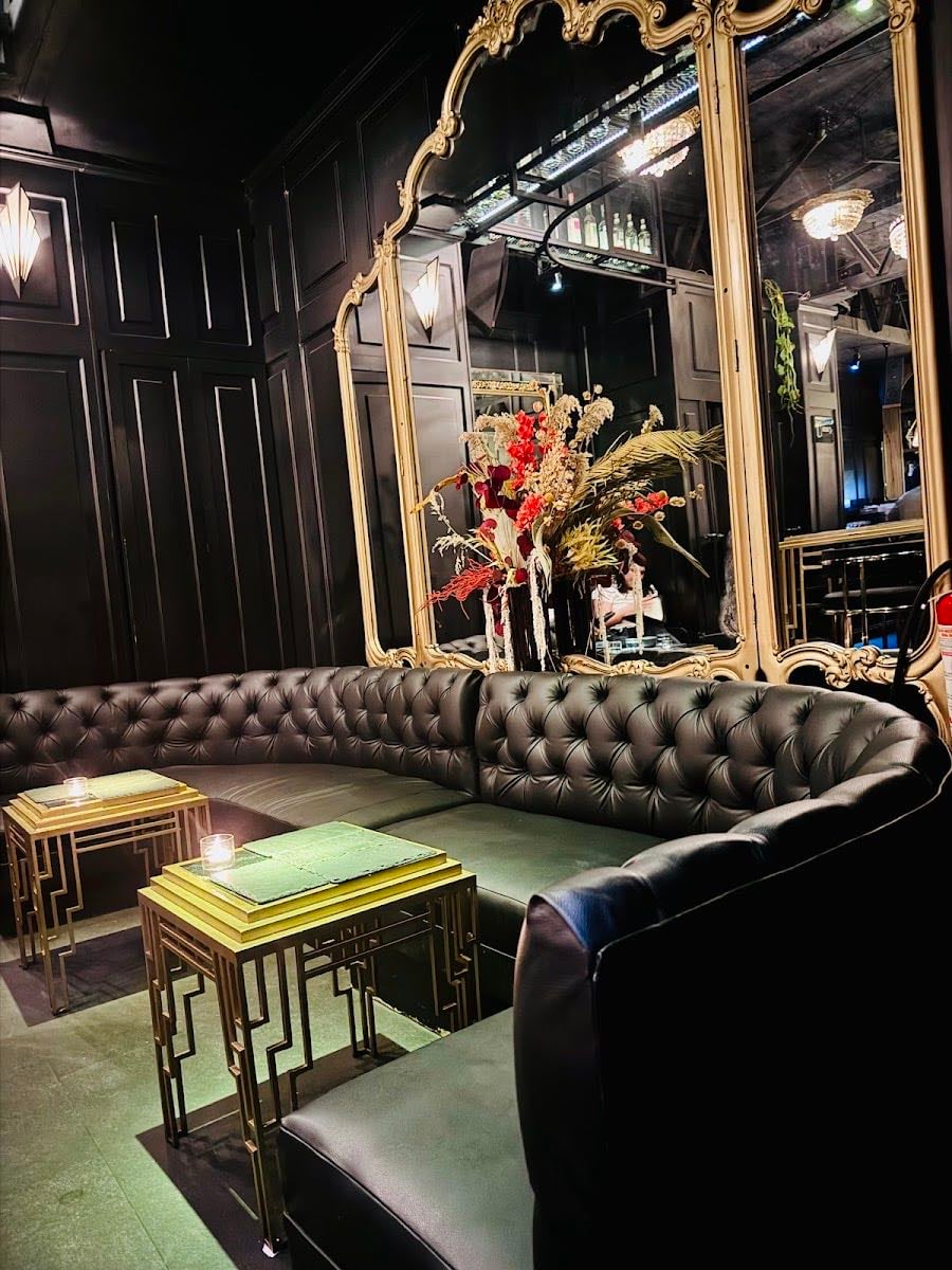 Handshake Speakeasy