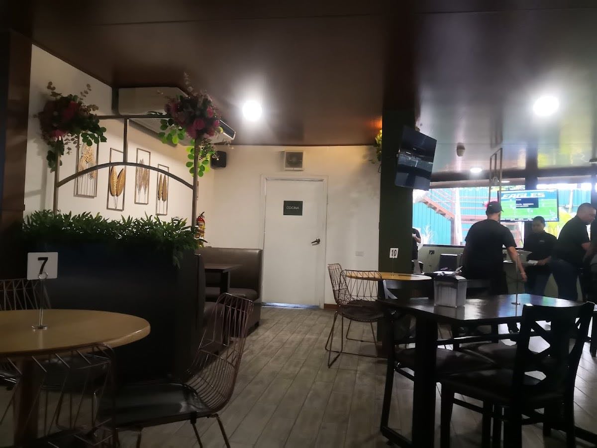 NOVO BISTRO