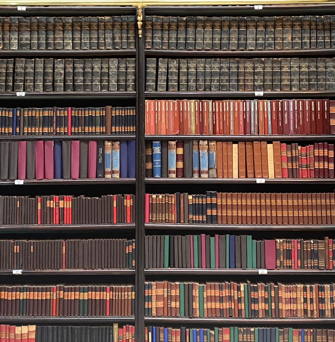 reading - Books hypelist by conite 馃┌