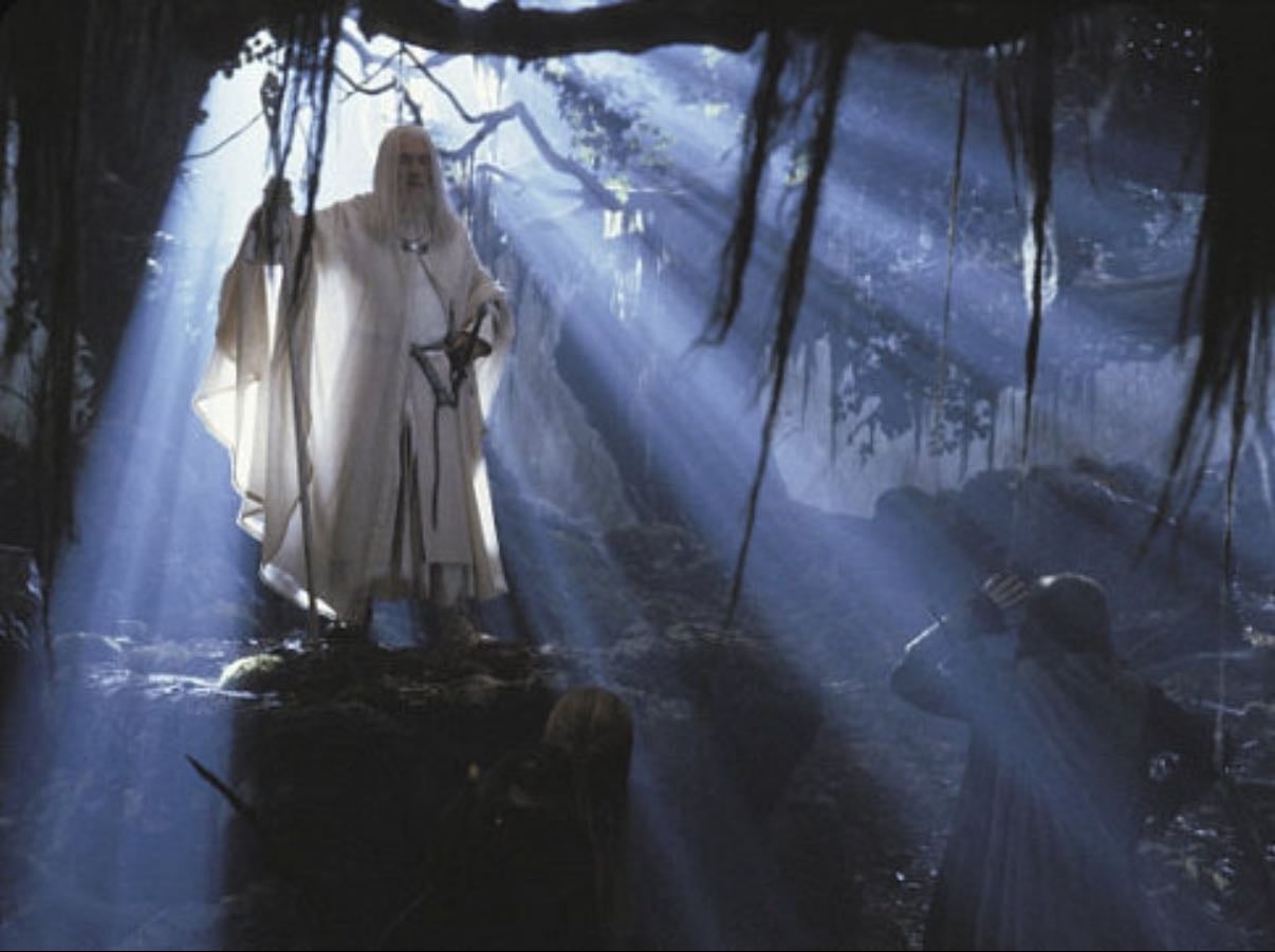 Gandalf coming back - Ok i see you king live that Maiar life