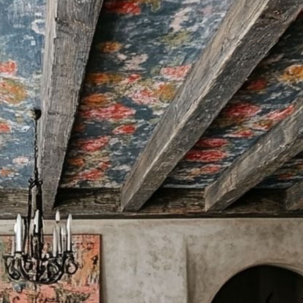 Painted Ceiling accents