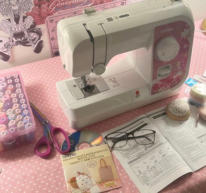 sewing š¦¹ × š š