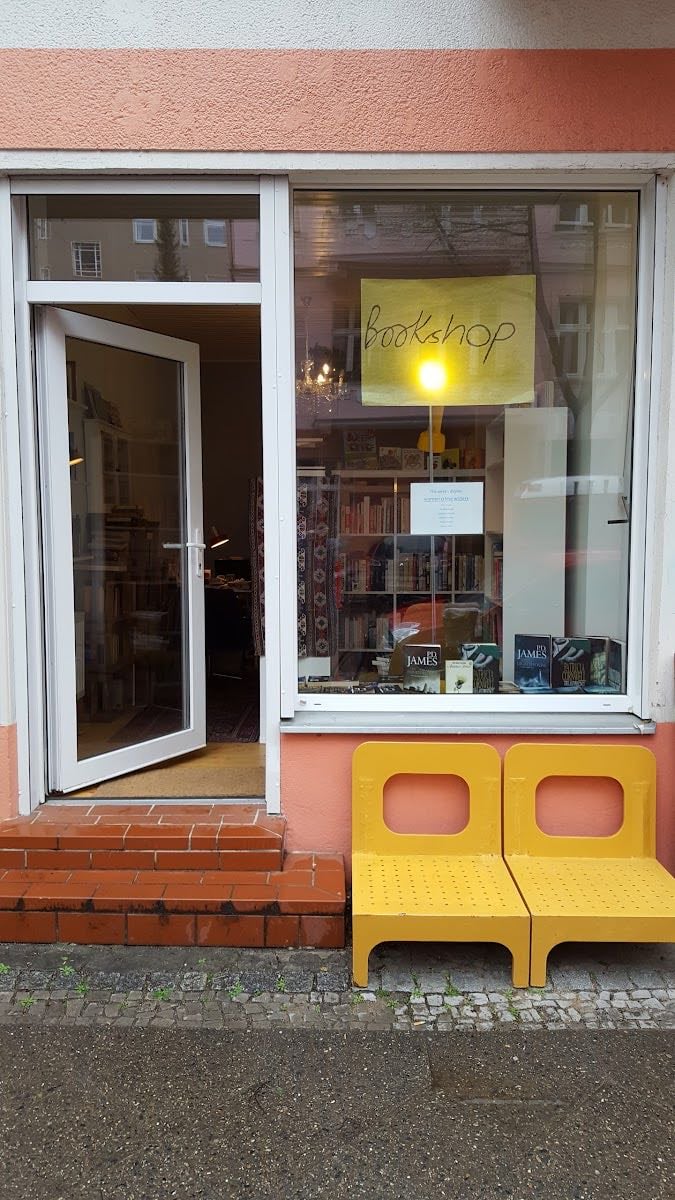 The Berlin Book Nook: used English books and 1-to-1 English and German lessons - Pflüngerstraße 63,12047 Berlin