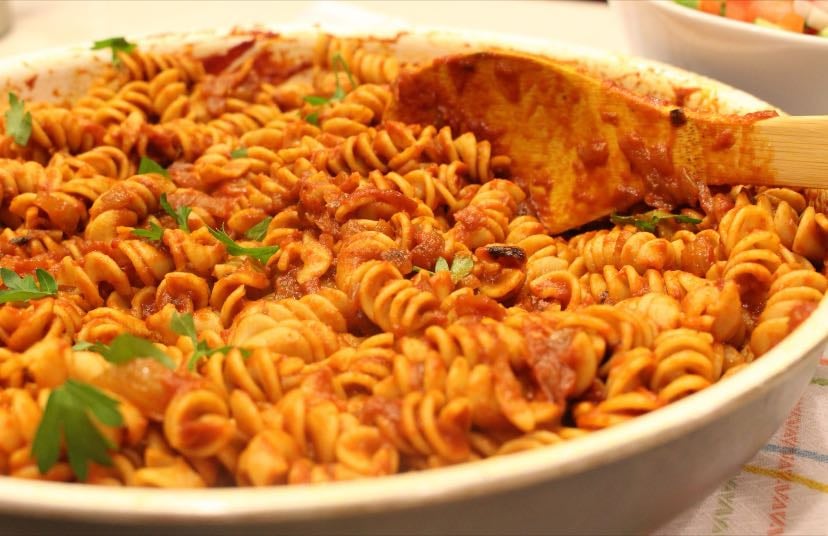 Whole Wheat Pasta With Tomato And Veggie Sauce