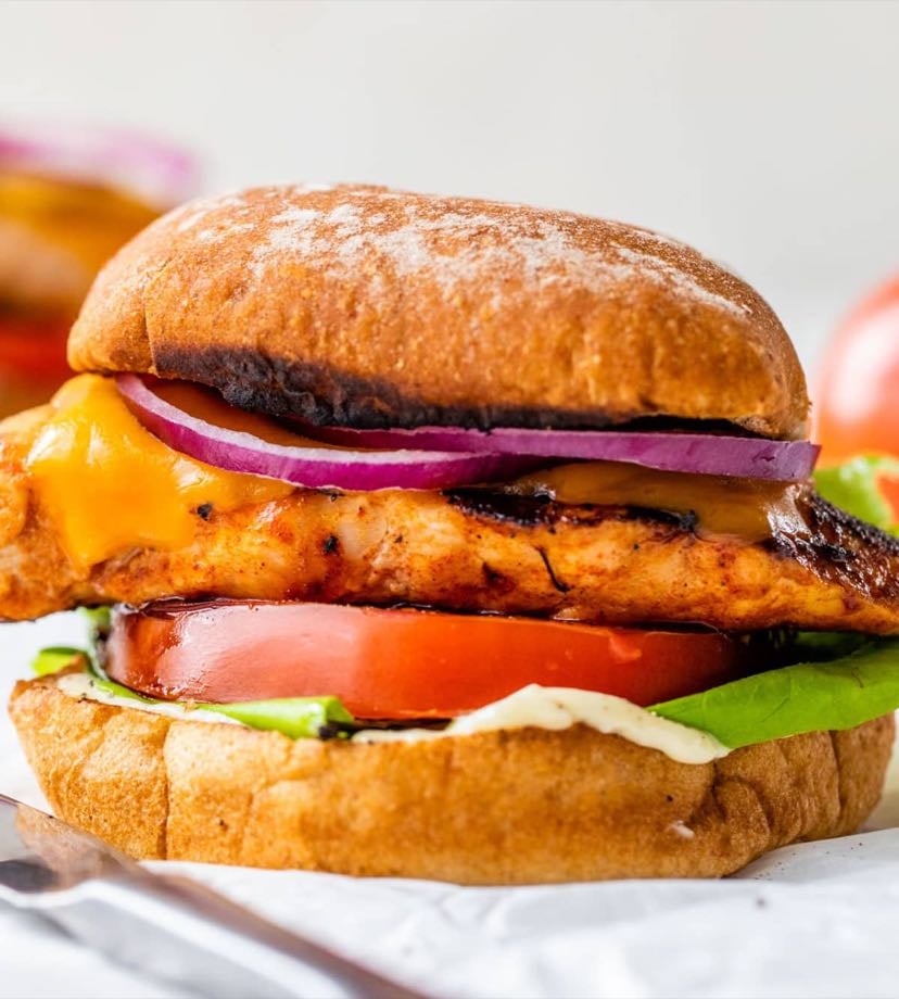 Whole Wheat Burger With Baked Chicken, Turkey Bacon And Cheddar