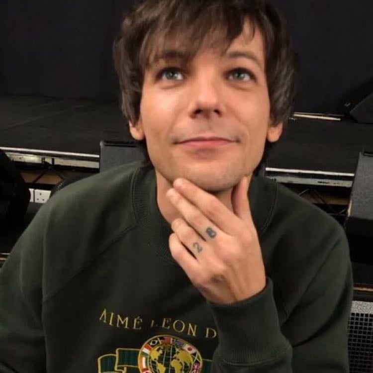 3. his strength - louis has gone through so much in life but is still so positive and open. he inspires so many people because he manages to make the best out of challenges and difficult situations.