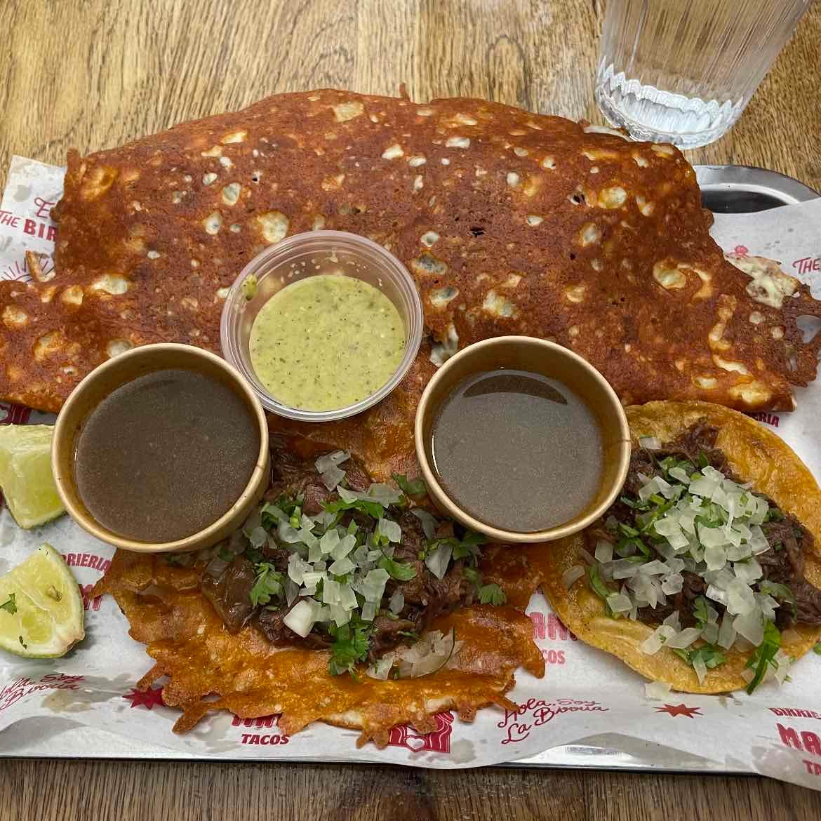 Mami Tacos Birrieria