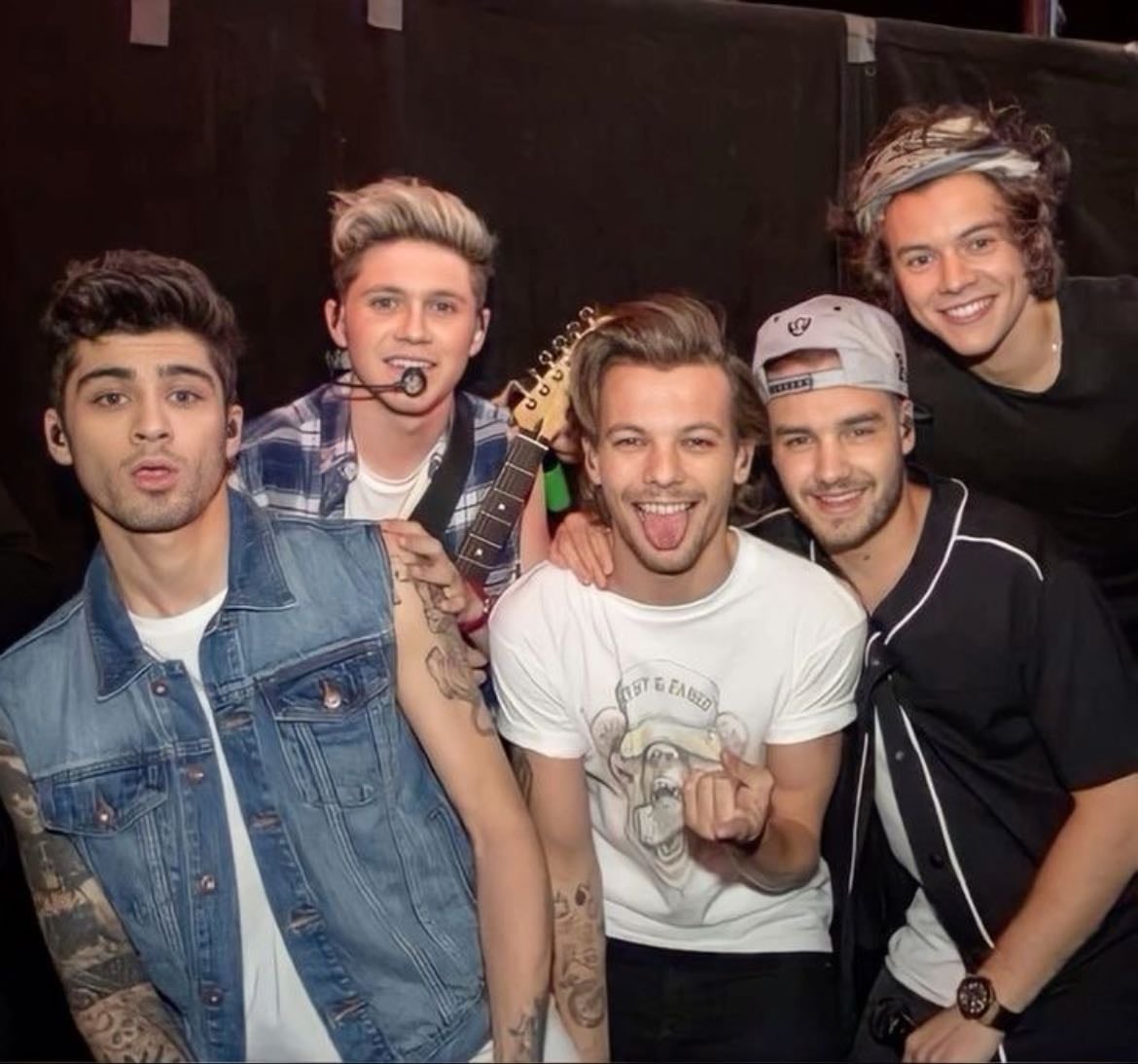 ⚡️Midnight Memories ⚡️