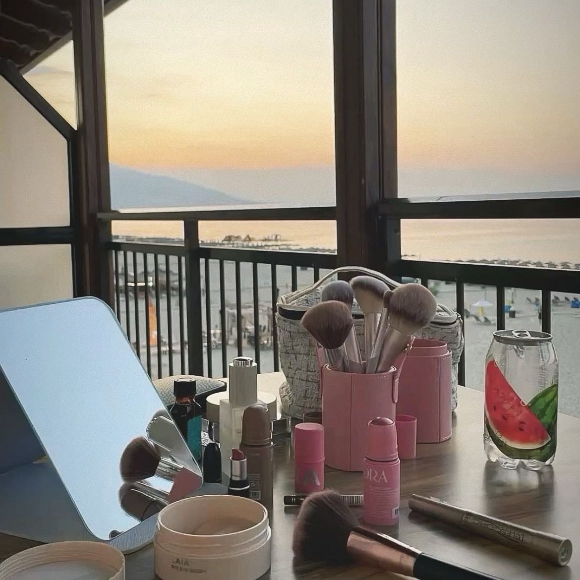 Terrace Makeup