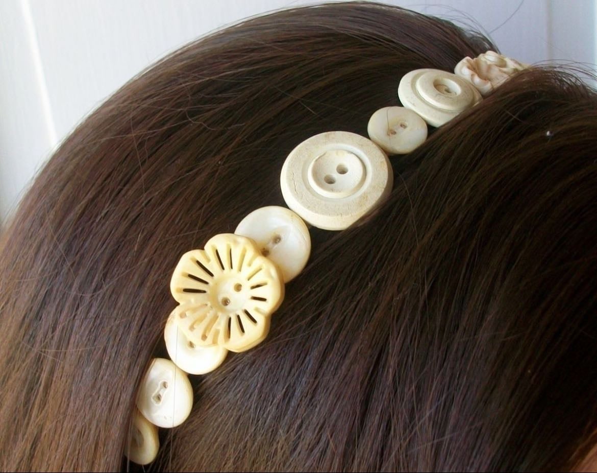 Bottom headband - It’s so pretty and I love it