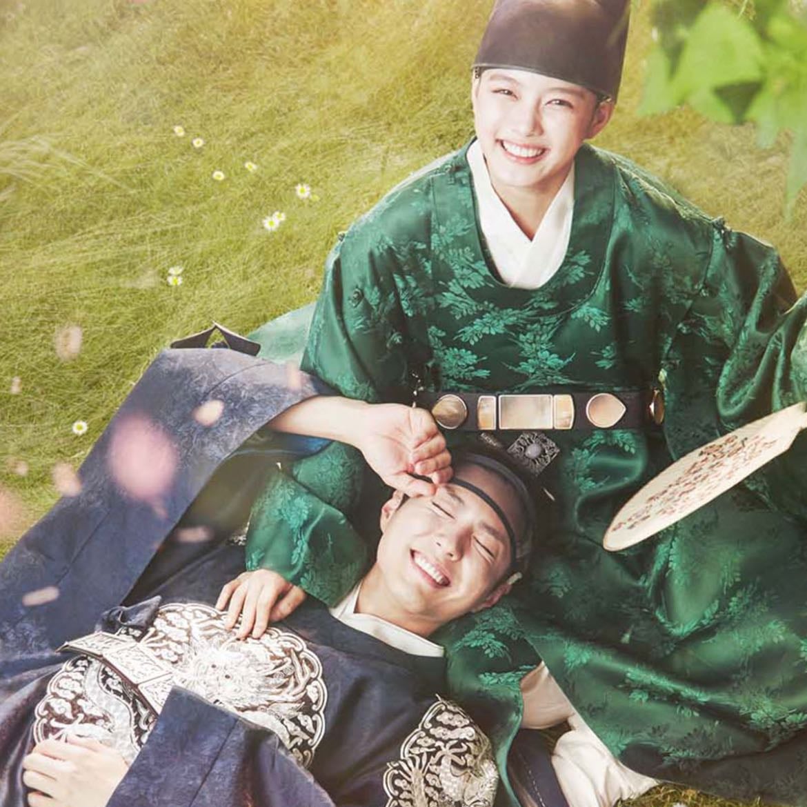 Love in the Moonlight - 윤이수 · 2016