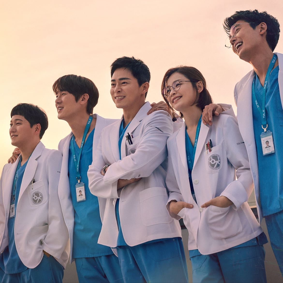 Hospital Playlist - 이우정, 신원호 · 2020