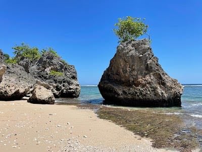 Bingin Beach