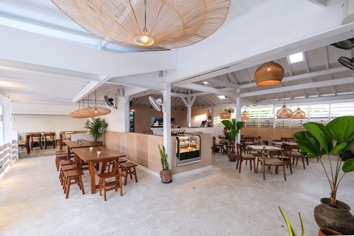 n眉de cafe Berawa
