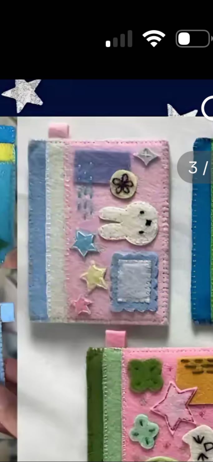 felt cardholder