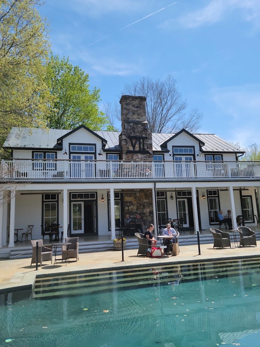 Septenary Winery at Seven Oaks Farm