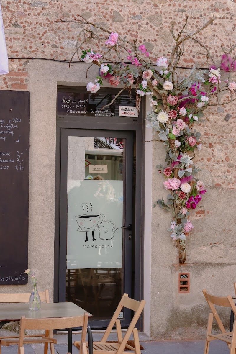 Mamaccino Café ☕️ Salon de thé - Pâtisseries - Boissons chaudes - Boissons Froides