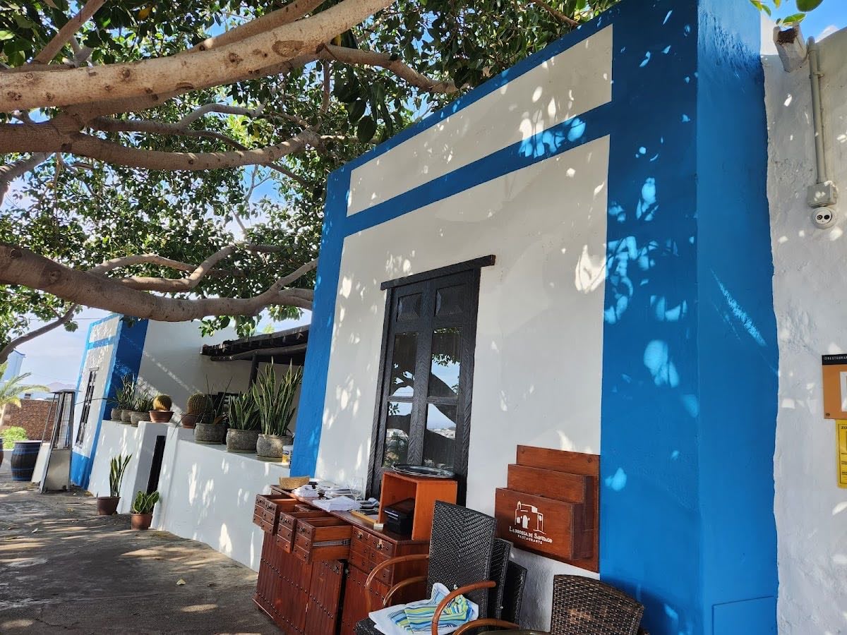La Bodega De Santiago