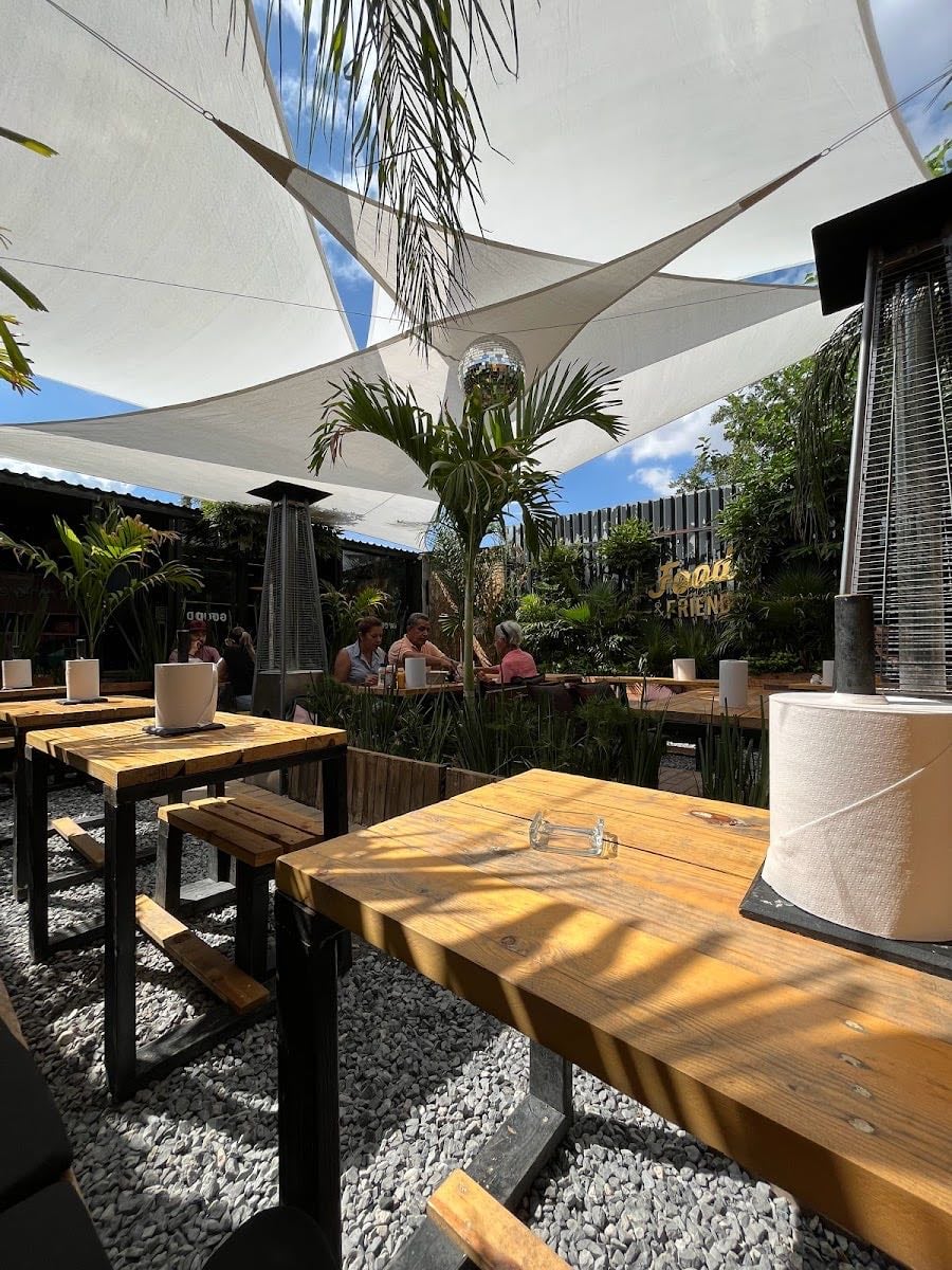 Food & Friends - Food trucks con mucha variedad