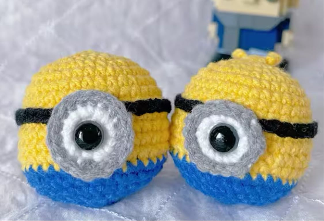 minion balls 🟡