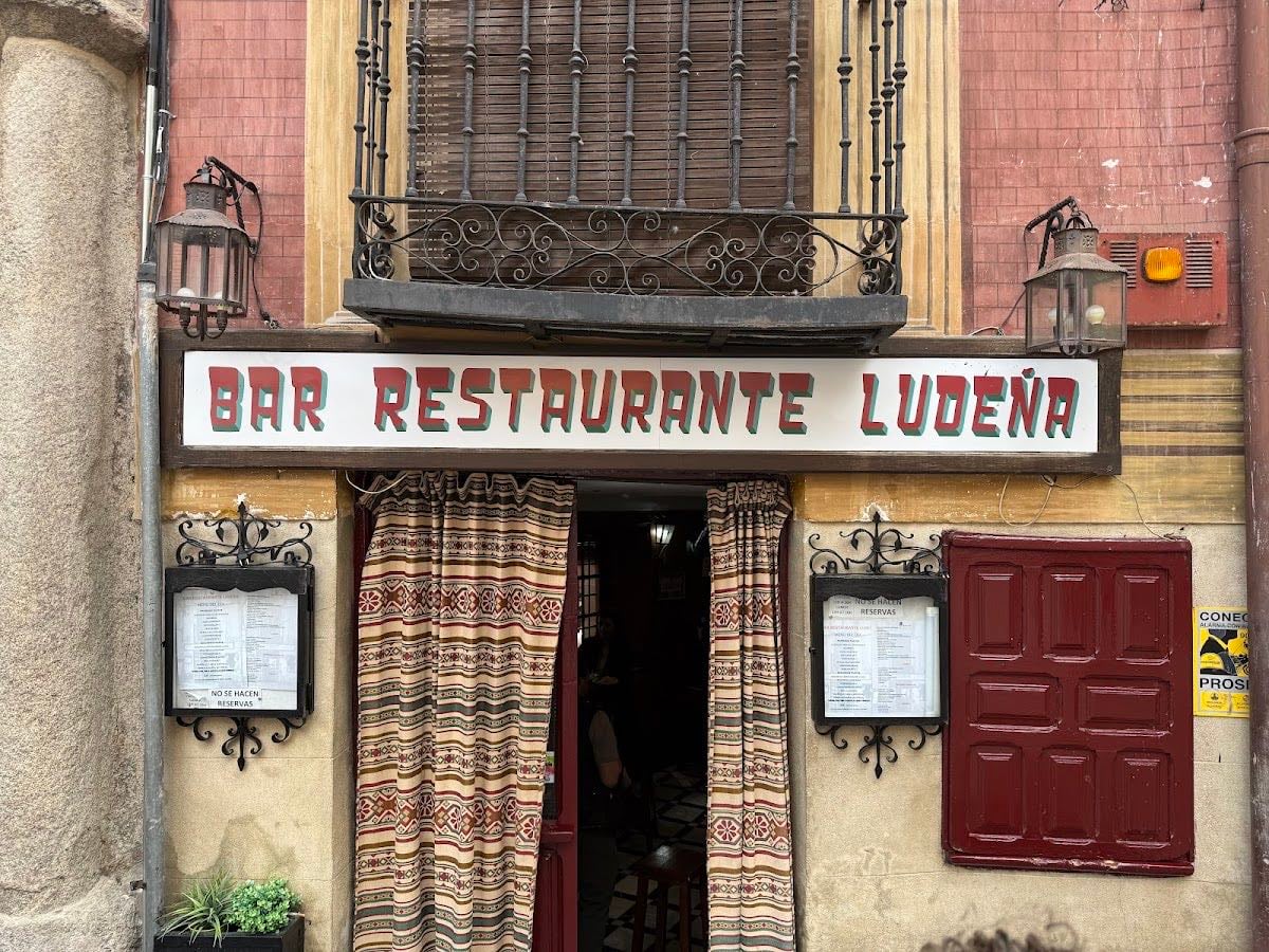 Bar Ludeña