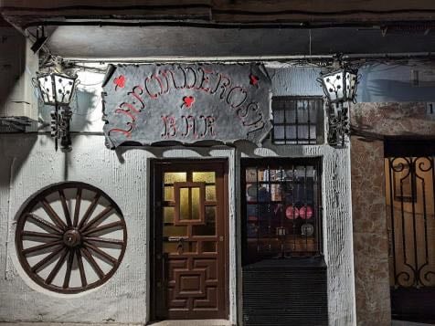 LA PONDEROSA BAR.