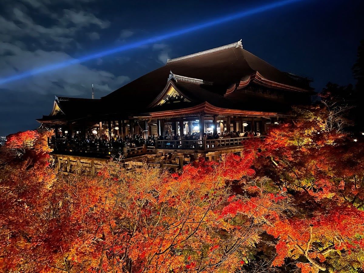Kiyomizu-dera Temple