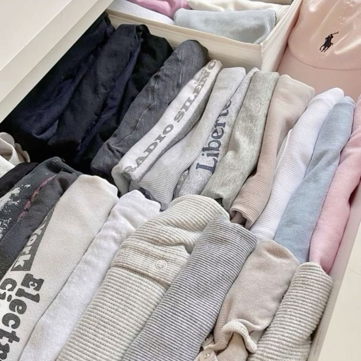 ౨ৎ more clothes
