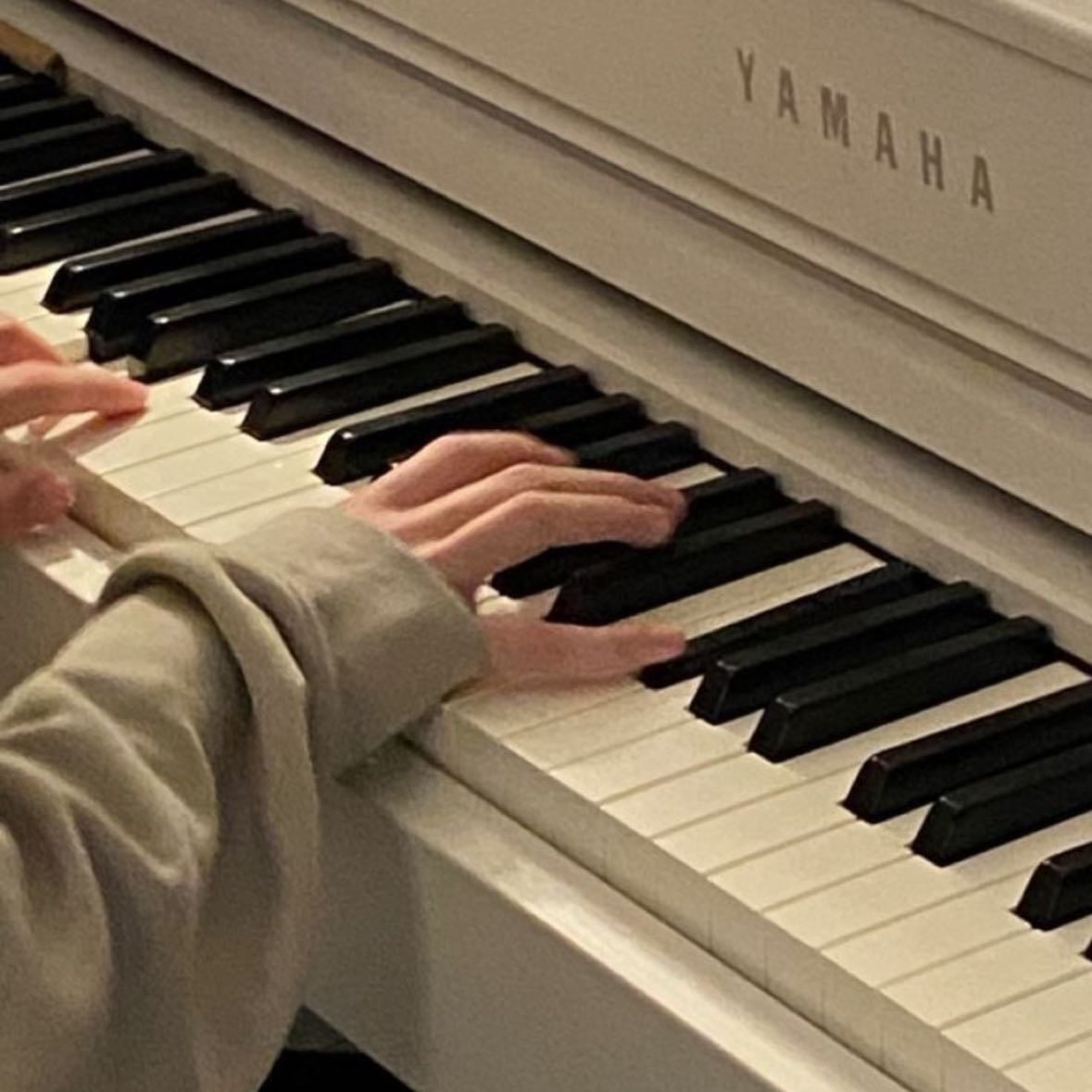 ౨ৎ play more piano