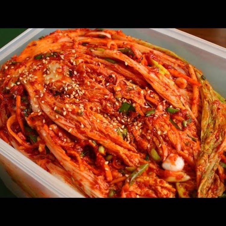 Tongbaechu-kimchi - Traditional napa kimchi