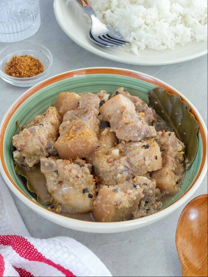 Adobong puti - White adobo