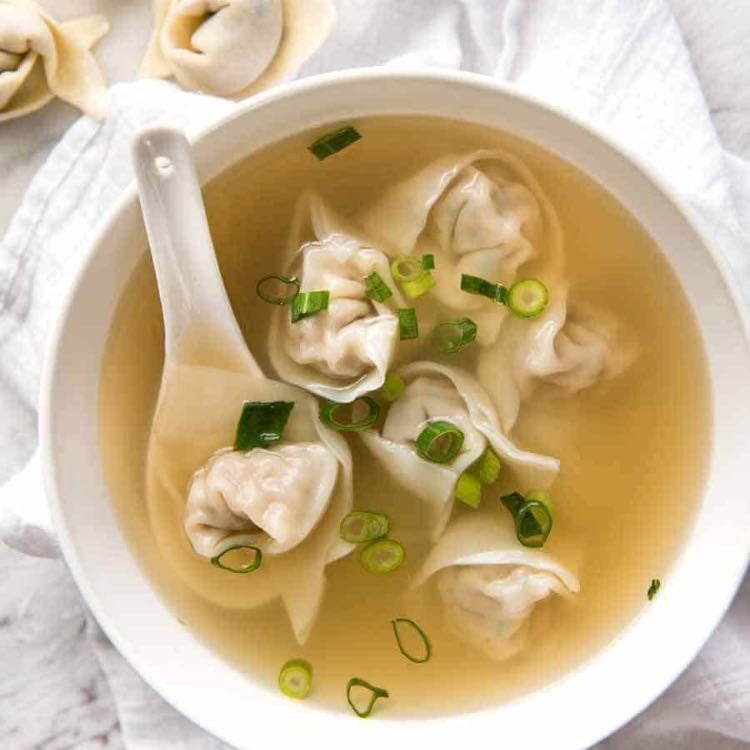Húntun mien - Wonton noodle soup