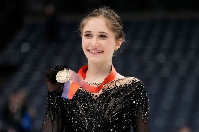 Isabeau Levito - American figure skater