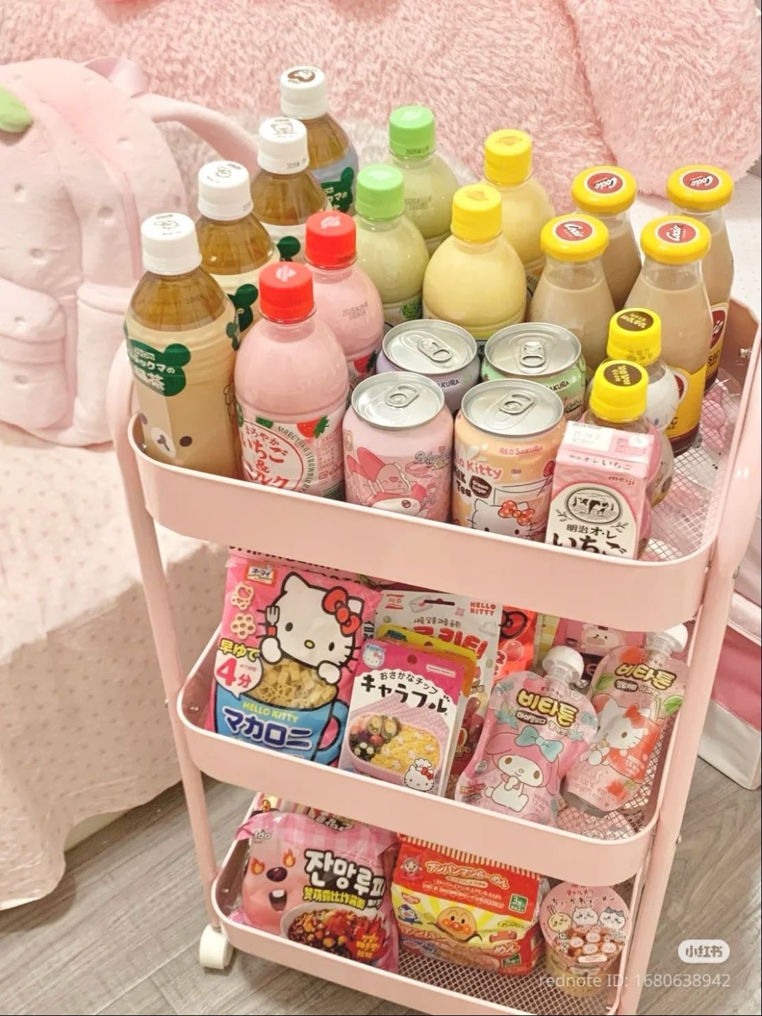 Carrito con snacks