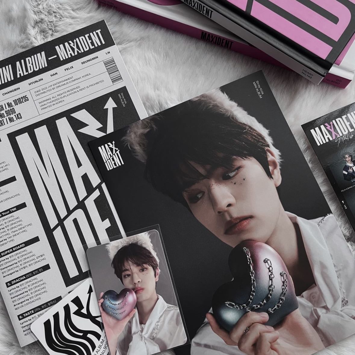 Maxident / Stray Kids