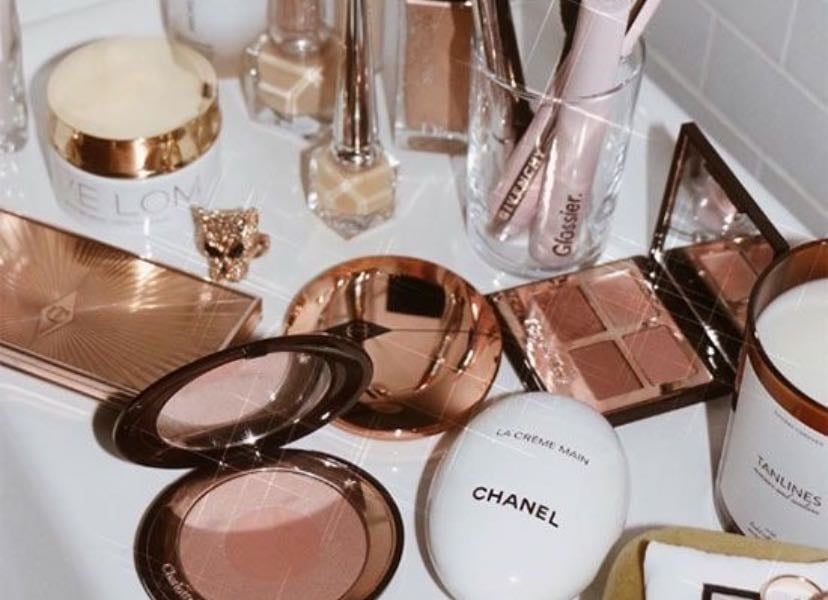 Makeup vibes