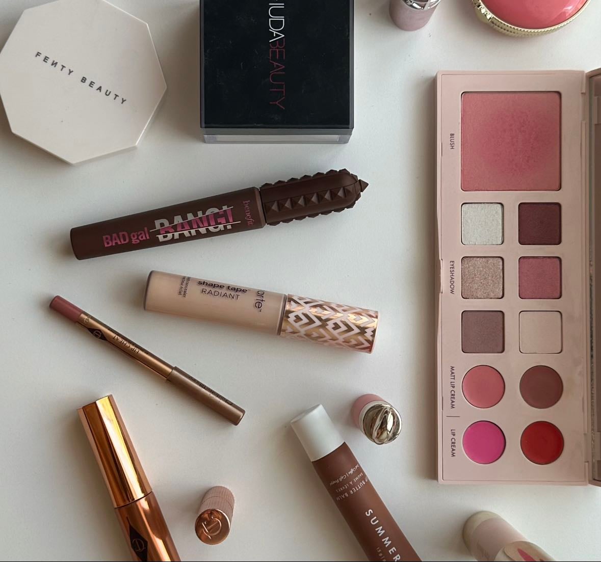 whats in my makeup bag