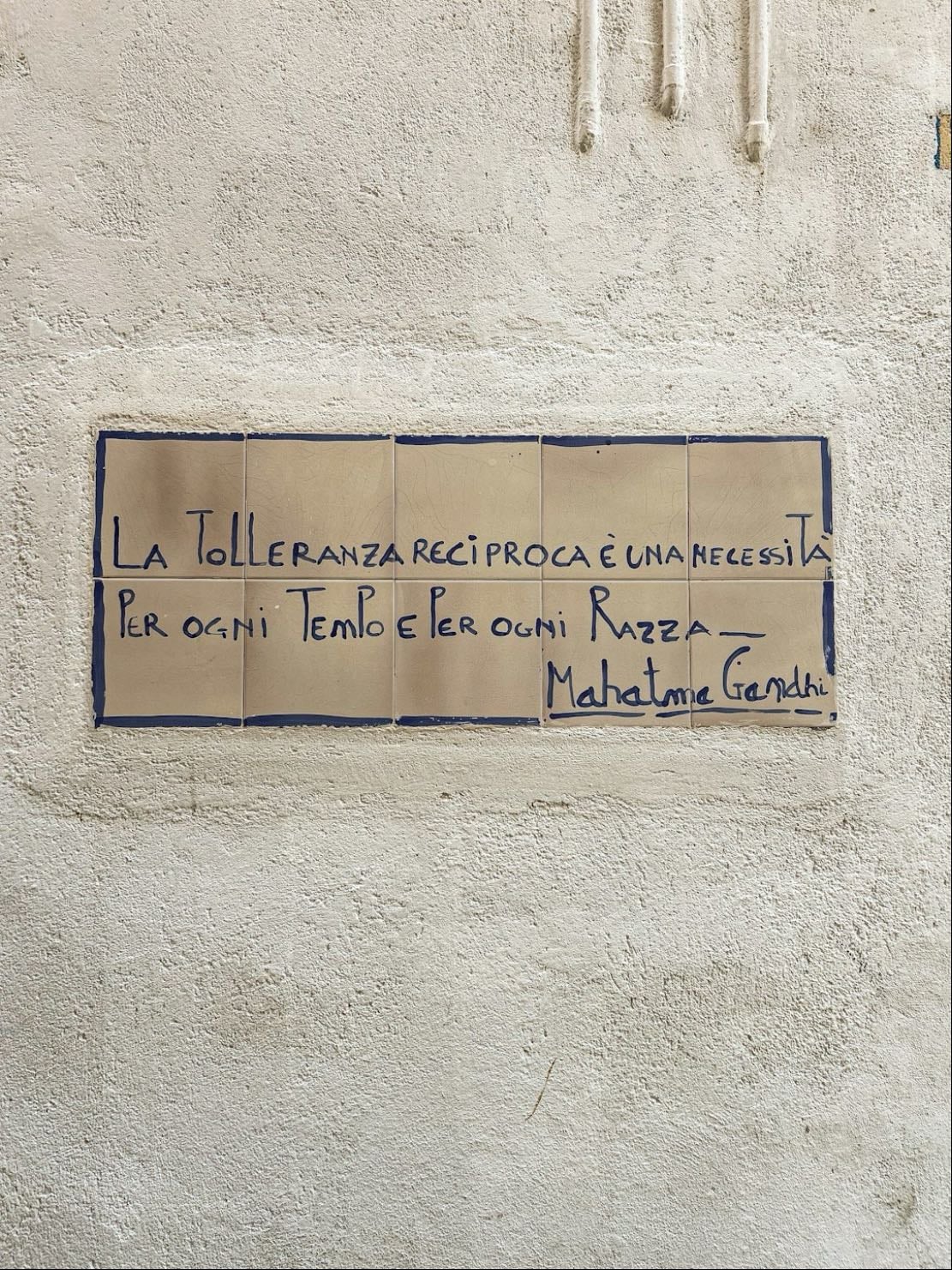 Italian - roman language