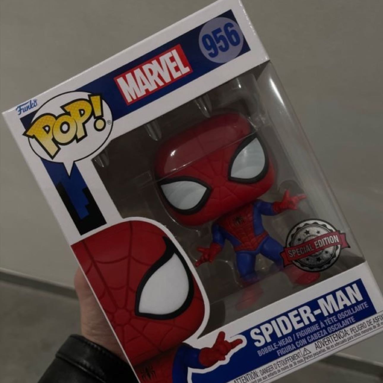 Funko POP - Un funko de su personaje favorito para añadir a su colección o iniciar una juntos <3