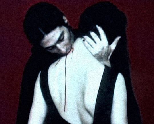 Vampires and Sexuality - crumbs of the loaf in my skull