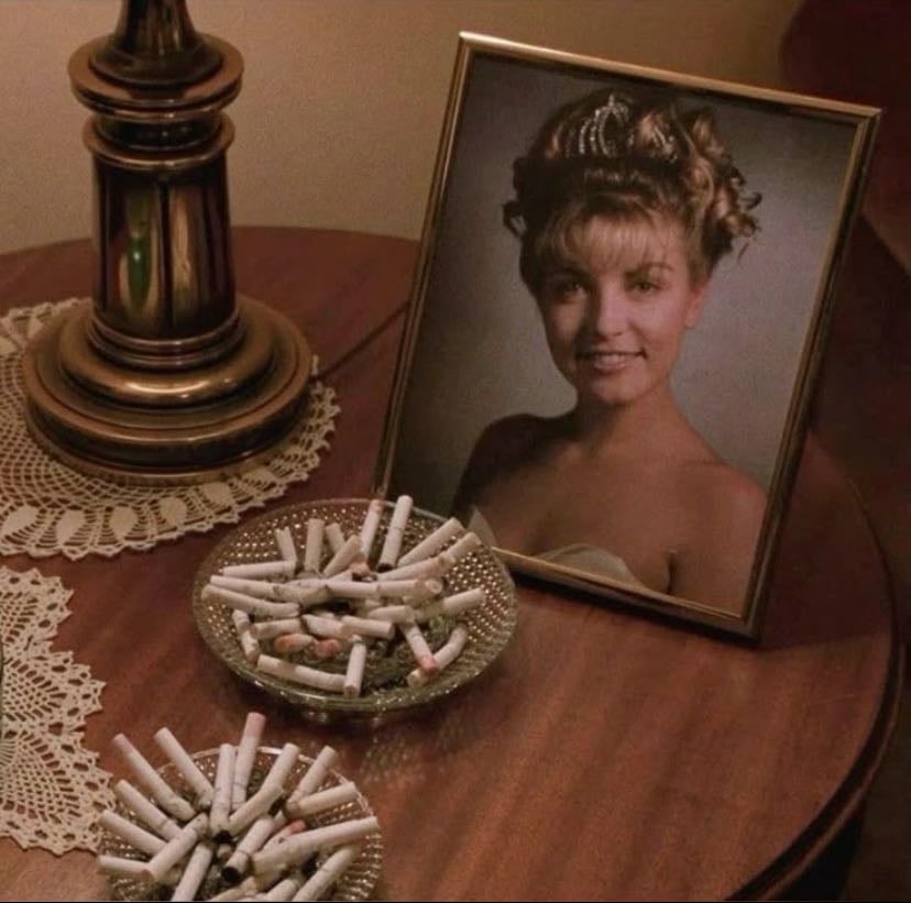 Twin Peaks - Mark Frost, David Lynch · 1990