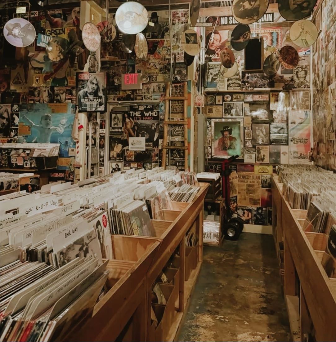 frank vinyl collection - Music hypelist by Frankie