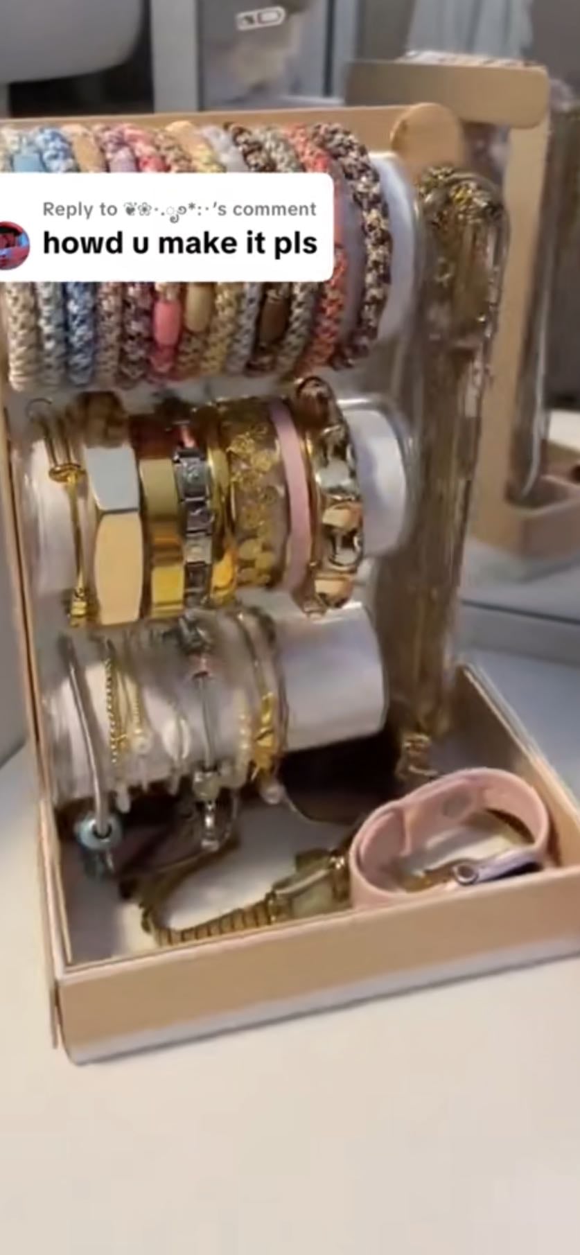 Jewellery holder