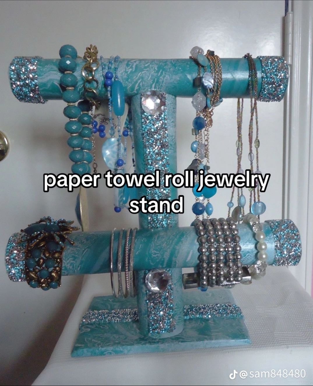 Jewellery holder pt.2