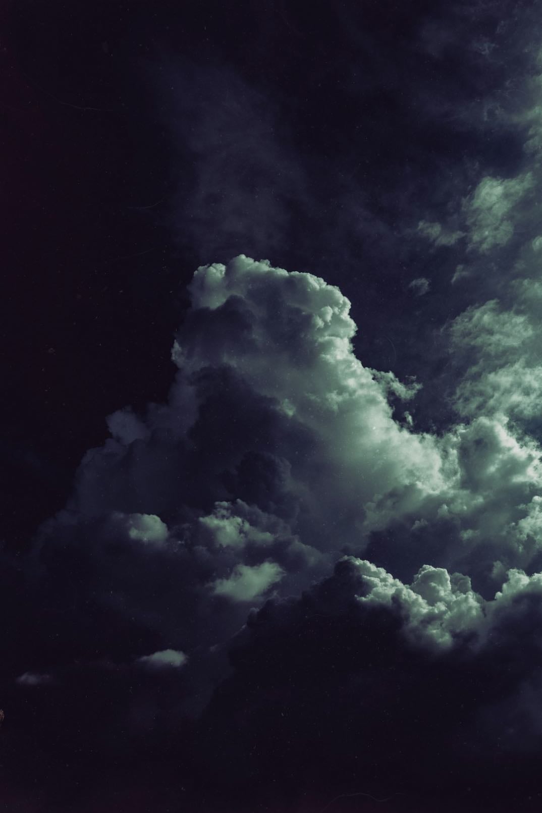 ✮ - If appearence is more beautiful than the soul, why would the soul rise to heaven and the body be buried in the ground?