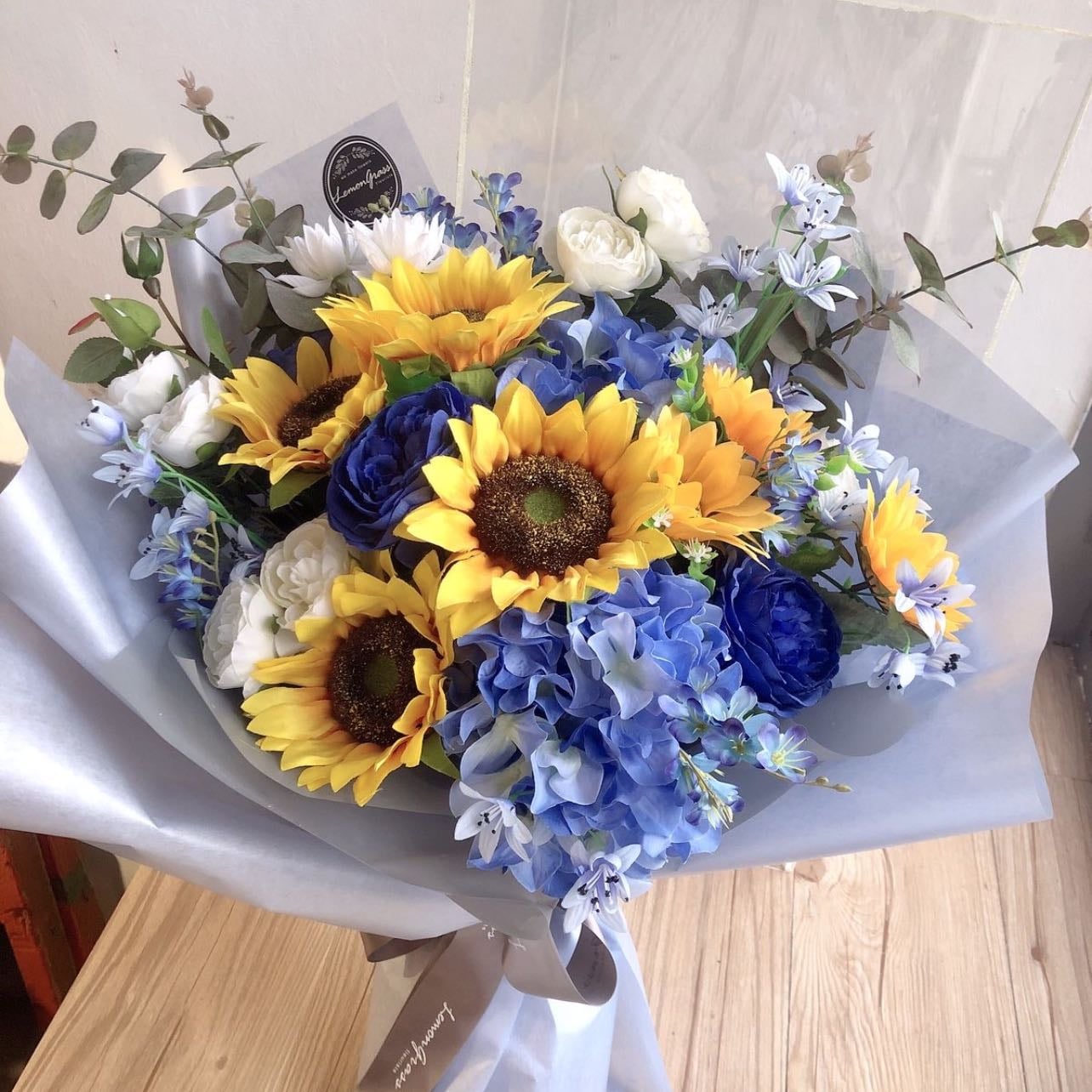 Flowers - It never fails and it doesn’t necessarily have to be expensive