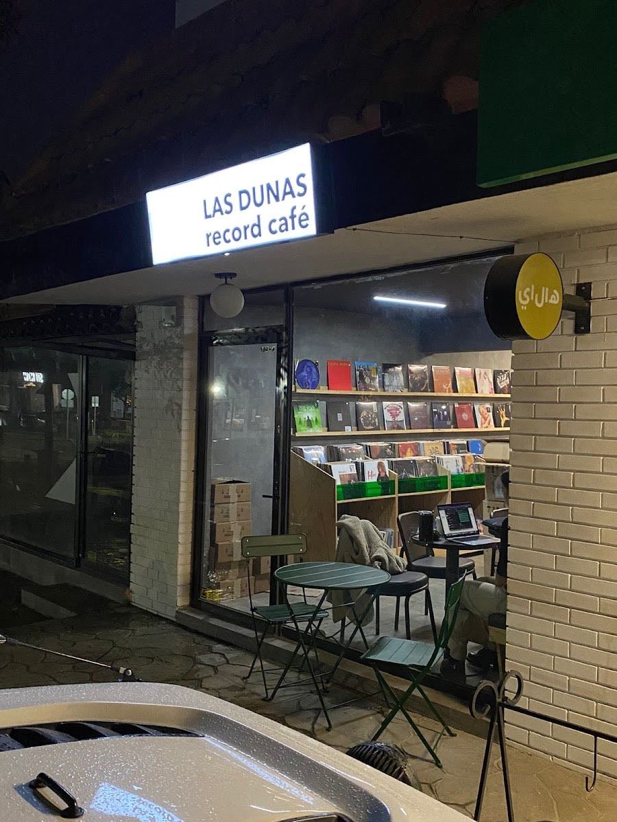 Las Dunas Record Café - @lasdunasrecords